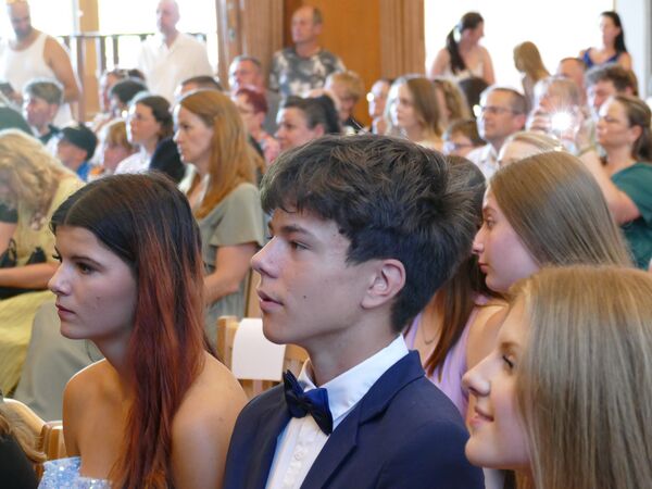 Slavnostní předávání vysvědčení vycházejícím žákům 9. tříd