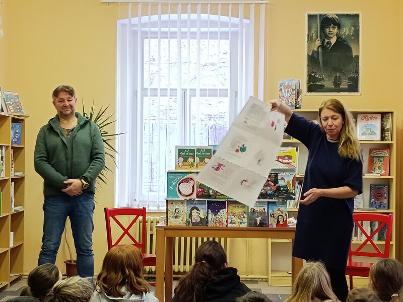 Beseda se spisovatelkou Michaelou Fišarovou