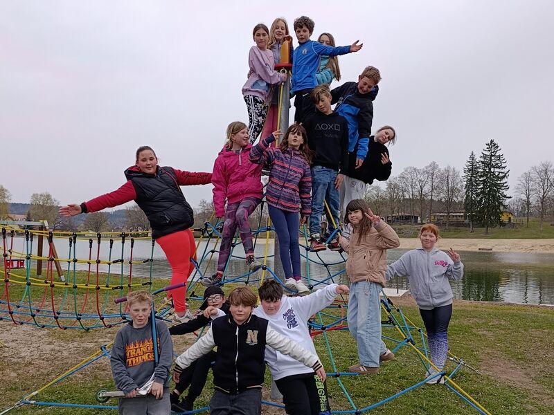 Cvičení na koupališti